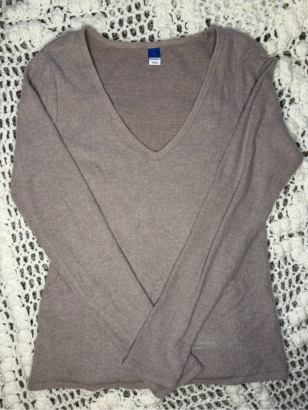 Old Navy Women's V-Neck Long Sleeve Sweater — Taupe